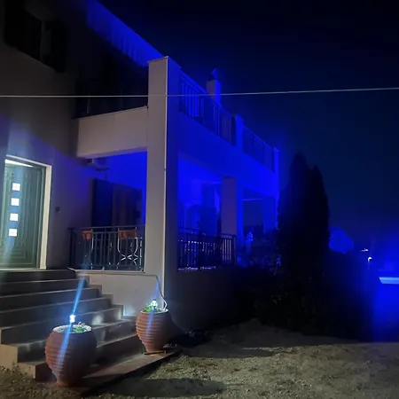 Villa Fengaraki *